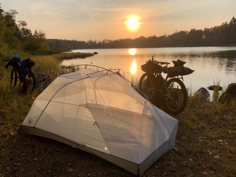 Über Stock & Stein durch Südschweden – ein Bikepacking Abenteuer